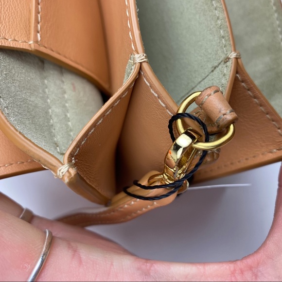 Chloe Tan Leather Mini Drew Bijou Crossbody Gold Chain Shoulder Bag - Picture 11 of 16